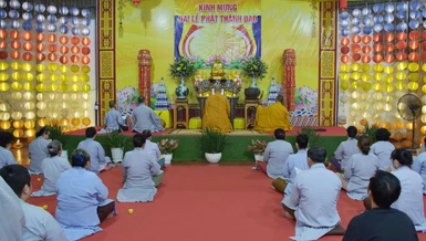 Trang nghiêm Lễ Phật thành đạo tại chùa Phước Ân (xã Vĩnh Lộc, TP.HCM)