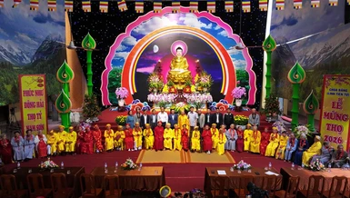 Lễ mừng thọ Phật tử cao niên tại chùa Bằng