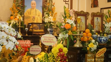 Giác linh đài Hòa thượng Thích Thiện Toàn tại chùa Thanh Hà