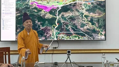 Hòa thượng Thích Thanh Quyết phát biểu