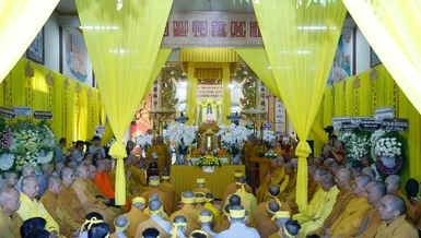 Quang cảnh Lễ truy niệm Hòa thượng Thích Phước Lợi tại chùa Từ Quang