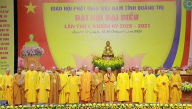 Hòa thượng Thích Tánh Nhiếp thay mặt tân Ban Trị sự GHPGVN tỉnh Quảng Trị, nhiệm kỳ 2026-2031 phát biểu nhận nhiệm vụ trước đại hội