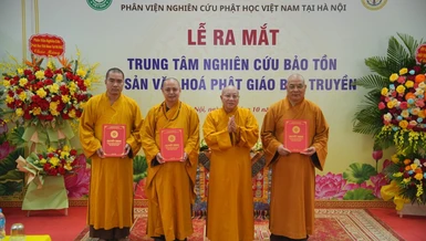 Trao quyết định nhân sự lãnh đạo Trung tâm Nghiên cứu và Bảo tồn Di sản Văn hóa Phật giáo Bắc truyền