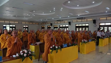 Phiên trù bị để ra soát công tác tổ chức cho Đại hội chính thức ngày mai 18-4.