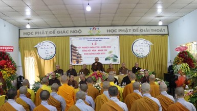 Trưởng lão Hòa thượng Thích Như Tín ban đạo từ đến các Tăng, Ni sinh