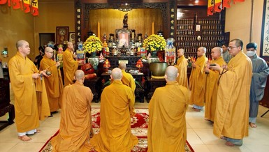 Thời kinh cầu nguyện tại chùa Từ Quang nhân lễ húy kỵ Hòa thượng Thích Thanh Phong