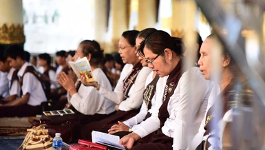 Kinh Phật cho người tại gia