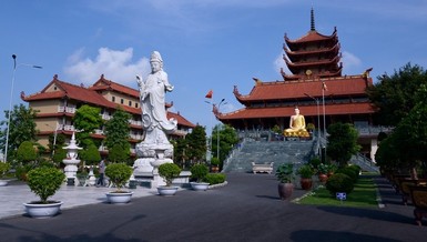 Diện mạo hoàn toàn mới của chùa Thanh Tâm (Phật Cô Đơn) - Ảnh: Bảo Toàn