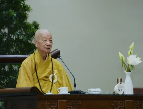 [TRỰC TUYẾN] Đức Pháp chủ GHPGVN: Tăng Ni, Phật tử nhiệt tâm tu học là góp phần trang nghiêm Giáo hội