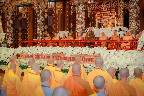 Đại giới đàn Cam Lộ - Đỗng Quang Phật lịch 2569 do Ban Trị sự GHPGVN tỉnh Gia Lai tổ chức trang nghiêm bế mạc tại chùa Minh Thành (P.Phú Hội) - Ảnh: Phùng Anh Quốc/BGN