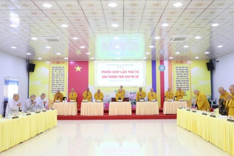 Buổi họp của Ban Thường trực tại chùa Pháp Minh