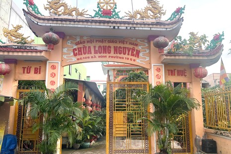 Chùa Long Nguyên tọa lạc tại số 105 Bà Hom, phường Phú Lâm, TP.HCM - Ảnh: Minh Chánh