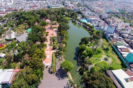 Công viên Lê Thị Riêng trước đây là Nghĩa trang Đô Thành - Ảnh: Quỳnh Trần