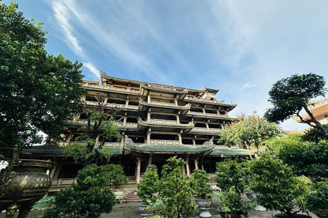 Học viện Phật giáo VN tại TP.HCM - Cơ sở I (750 Nguyễn Kiệm, phường Đức Nhuận, TP.HCM)