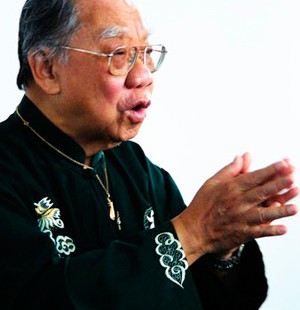 GSTS Trần văn Khê