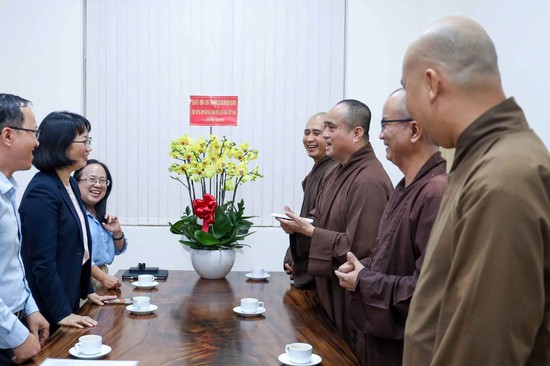Lãnh đạo Thành ủy TP.HCM chúc mừng Báo Giác Ngộ nhân ngày Báo chí Việt Nam 21-6 - Ảnh: Nguyên Tài/BGN