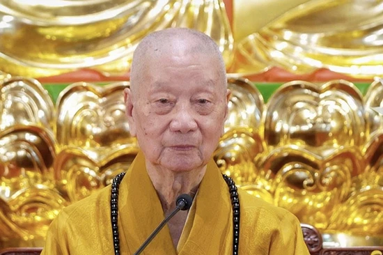 [TRỰC TUYẾN] Đại lão Hòa thượng Thích Trí Quảng thuyết giảng: "Hồng danh Pháp hoa"