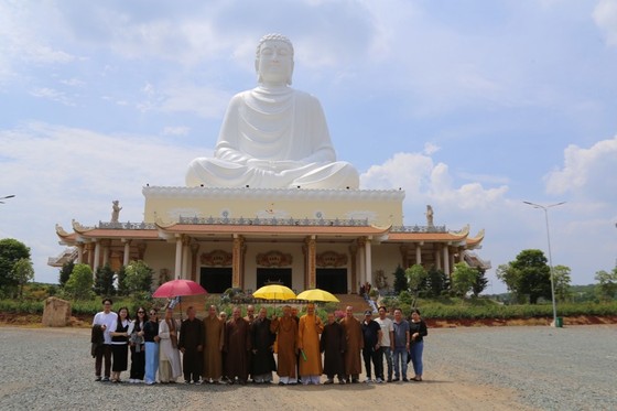 Chùa Vạn Quốc Phật Thành là nơi diễn ra khóa tu - hội trao do Phân ban Phật tử Dân tộc T.Ư tổ chức