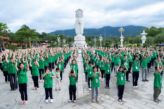 Các em tham dự Hội trại "Vườn ươm thiện nhân" tại Đại tùng lâm Hoa Sen (Quốc lộ 20, thị trấn Đạ M’ri, H.Đạ Huoai, tỉnh Lâm Đồng)