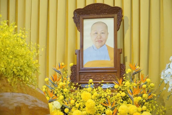 Di ảnh Ni trưởng Thích nữ Như Tịnh