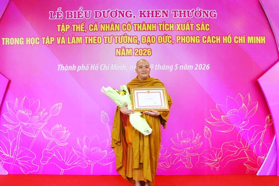 Đại đức Thích Minh Nghi