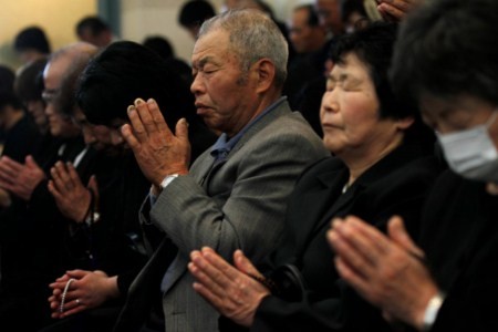 Nhật Bản: Chư Tăng tổ chức lễ cầu siêu 49 ngày cho các nạn nhân động đất sóng thần