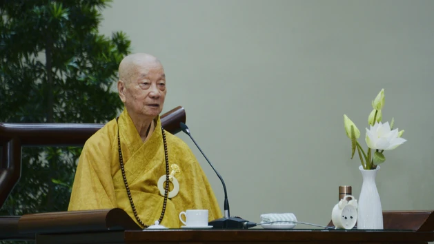 [TRỰC TUYẾN] Đức Pháp chủ GHPGVN: Tăng Ni, Phật tử nhiệt tâm tu học là góp phần trang nghiêm Giáo hội