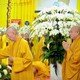 Đức Pháp chủ GHPGVN tưởng niệm Trưởng lão Hòa thượng Thích Từ Thông, Thành viên Hội đồng Chứng minh GHPGVN viên tịch, thượng thọ 98 tuổi - Ảnh: BGN