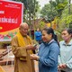 Hòa thượng Thích Chơn Tịnh trao quà đến bà con khó khăn vùng bão lũ tỉnh Thái Nguyên