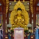 Lắng lòng thanh tịnh trước khi thực hiện nghi lễ sám hối, phát nguyện quy y Tam bảo tại chánh điện chùa Phổ Quang - Ảnh: Quảng Đạo/BGN