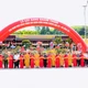 Chư tôn đức cắt băng khánh thành các hạng mục công trình xây dựng chùa Giáng - Ảnh: Đức Hòe