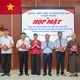 Lãnh đạo phường Tân Hòa tri ân các cơ sở tôn giáo trên địa bàn đã chung tay cùng với chính quyền trong các công tác chăm lo an sinh xã hội - Ảnh: Quảng Đạo/BGN