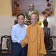 [Video] Bí thư Thành ủy TP.HCM đến chùa Huê Nghiêm chúc Tết Đại lão Hòa thượng Thích Trí Quảng