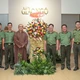 Phái đoàn đại diện Đảng ủy - Ban Giám đốc Công an TP.HCM tặng hoa chúc mừng Báo Giác Ngộ - Ảnh: Nguyên Tài/BGN