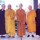 Tác giả, Hòa thượng Thích Phước Sơn (bên phải, ngoài cùng) với Trưởng lão Hòa thượng Thích Minh Châu, Hòa thượng Thích Giác Toàn, Hòa thượng Thích Chơn Thiện tại thiền viện Vạn Hạnh lúc chưa kiến thiết - Ảnh tư liệu BGN