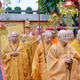 Cung nghinh Đức Pháp chủ và chư tôn đức Hội đồng Thập sư quang lâm chùa Vĩnh Nghiêm sáng 18-9-2026 - Ảnh: Bảo Toàn/BGN