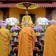 Đức Pháp chủ GHPGVN và chư vị Trưởng lão Hòa thượng Hội đồng Chứng minh dâng hương tưởng niệm Bồ-tát Thích Quảng Đức - Ảnh: Bảo Toàn/BGN