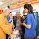 Chùa Tường Nguyên (TP.HCM) trao 400 phần quà đến bà con khó khăn