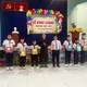 Câu lạc bộ Hạnh Nguyện phối hợp xã Củ Chi trao tặng cho học sinh tại địa phương