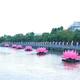 7 hoa sen được hạ thủy trên dòng kênh Nhiêu Lộc kính mừng Đại lễ Phật đản Phật lịch 2570 - Ảnh: Trung Thắng/BGN