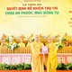 Thượng tọa Thích Thiện Quý trao quyết định bổ nhiệm trụ trì chùa An Phước đến Hòa thượng Thích Hiển Chơn