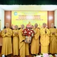 Ban Trị sự GHPGVN tỉnh NInh Bình tặng hoa chúc mừng Tăng Ni hành giả an cư trường hạ chùa Yên vệ