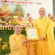 Thượng tọa Thích Thông Đạo trao quyết định bổ nhiệm trụ trì chùa Nam Thọ đến Đại đức Thích Chúc Bình