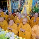 Chư vị giáo phẩm lãnh đạo Trung ương Giáo hội viếng tang Trưởng lão Hòa thượng Thích Huệ Thông tại chùa Châu Thới vào chiều 22-10