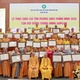 Chư Tăng Ni thuộc GHPGVN TP.Huế đón nhận Giáo chỉ tấn phong giáo phẩm của Ban Thường trực Hội đồng Chứng minh