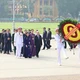 Đoàn đại biểu tham dự Đại hội toàn quốc MTTQVN lần thứ XI vào Lăng viếng Chủ tịch Hồ Chí Minh - Ảnh: Quang Phúc