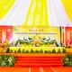 Hòa thượng Thích Thanh Hiện cùng ông Phạm Quang Ngọc khởi chuông, trống khai đàn