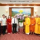 Tân Ban Trị sự GHPGVN TP.Huế tặng hoa tri ân lãnh đạo thành phố