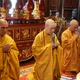 Hòa thượng Thích Bảo Nghiêm và chư tôn đức niêm hương, đảnh lễ Tam bảo tại chùa Cảm Sơn - Ảnh: Quảng Hậu/BGN
