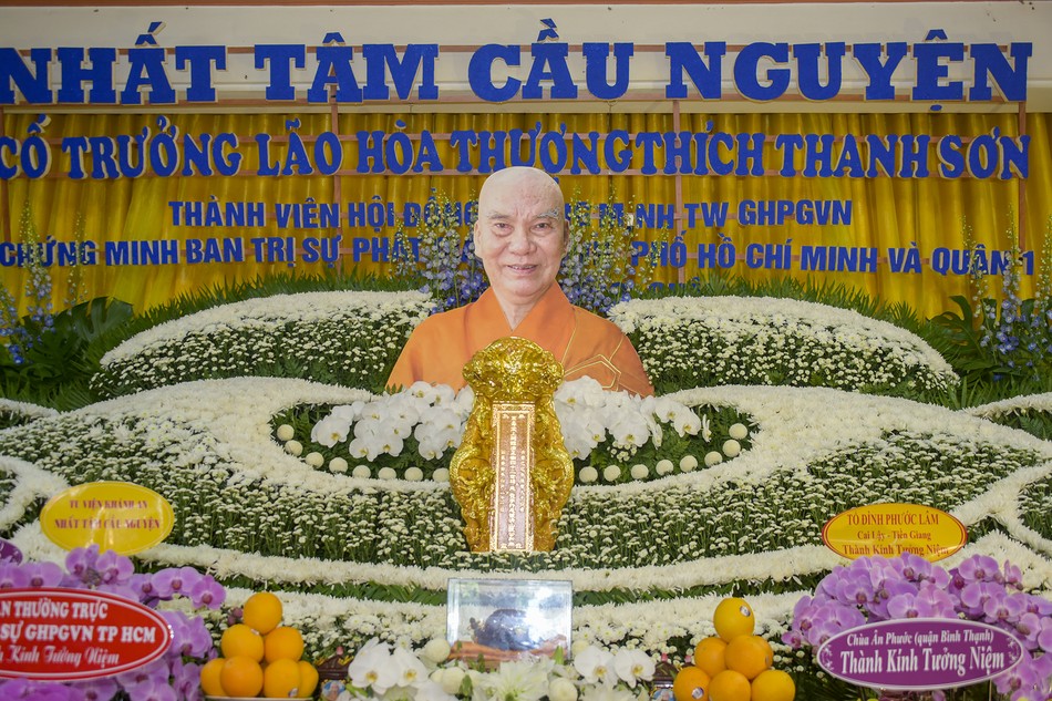 Giác linh đường Trưởng lão Hòa thượng Thích Thanh Sơn tại tổ đình Vạn Thọ